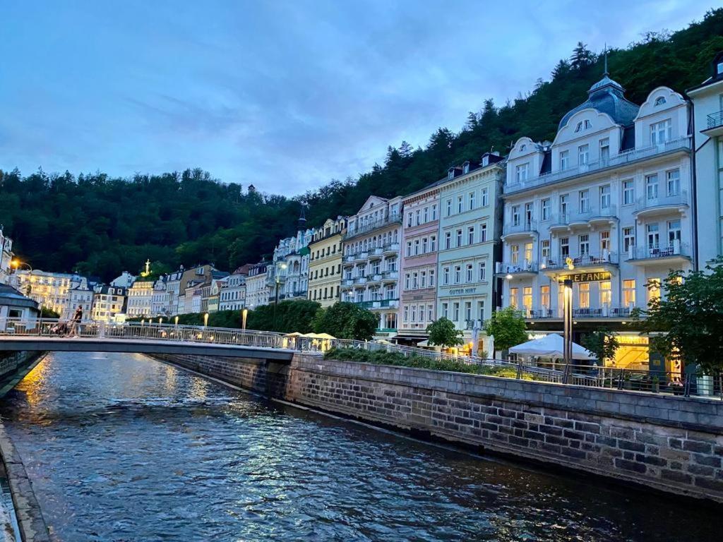 Appartement Apartma V Srdci Karlovych Varu - Ondrejska 18 à Karlovy Vary Extérieur photo